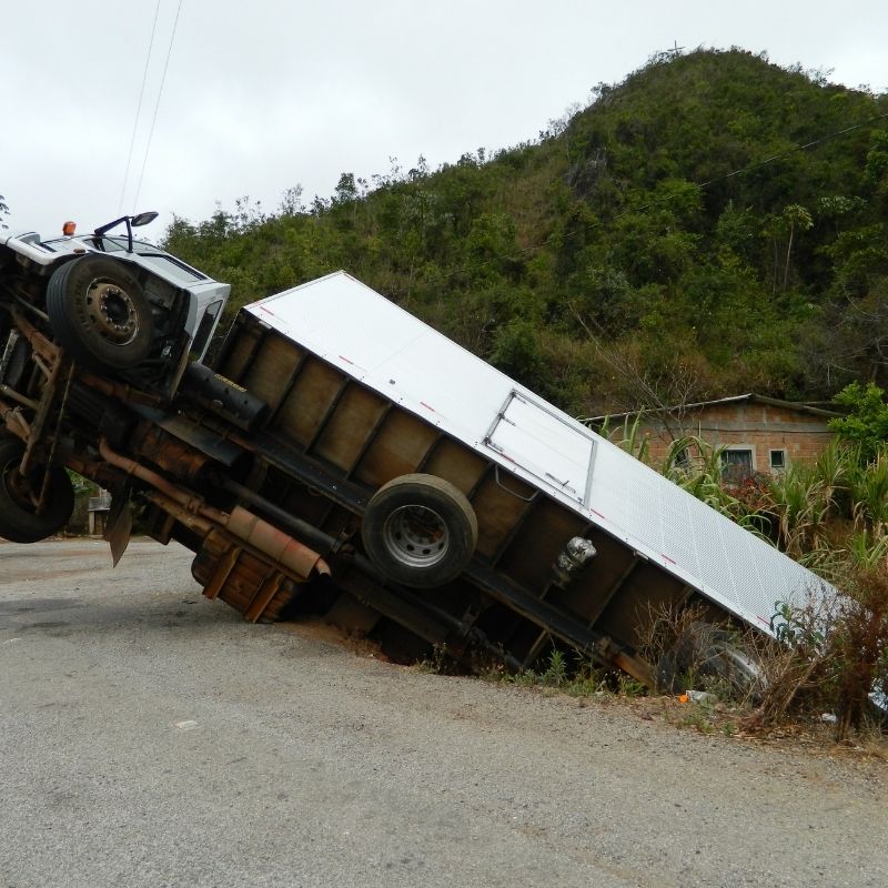 How to Prepare for a Consultation with a Truck Accident Lawyer